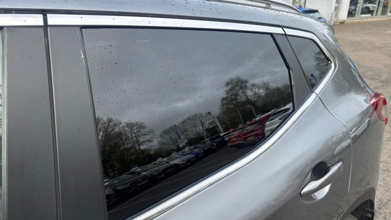 Nissan Qashqai 1.5 dCi Tekna 5dr Diesel Hatchback